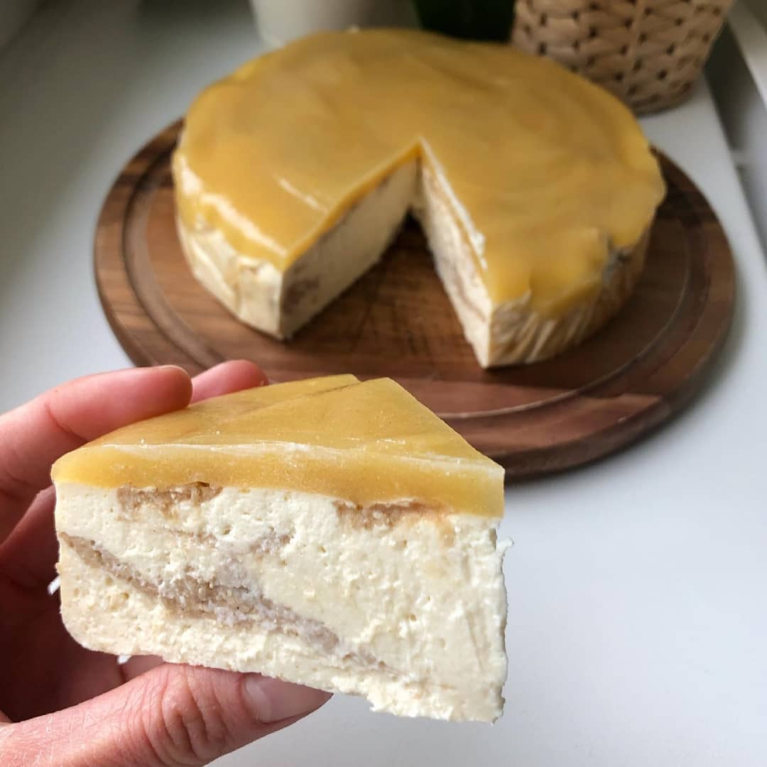 Bild zeigt Vanilla Cheesecake mit Magerquark