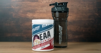 Sind EAAs sinnvoll oder reicht Whey - was ist besser im Training?